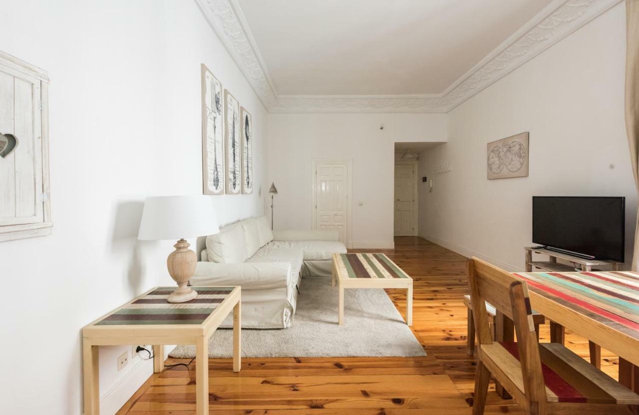 Apartamentos Alcala มาดริด ภายนอก รูปภาพ