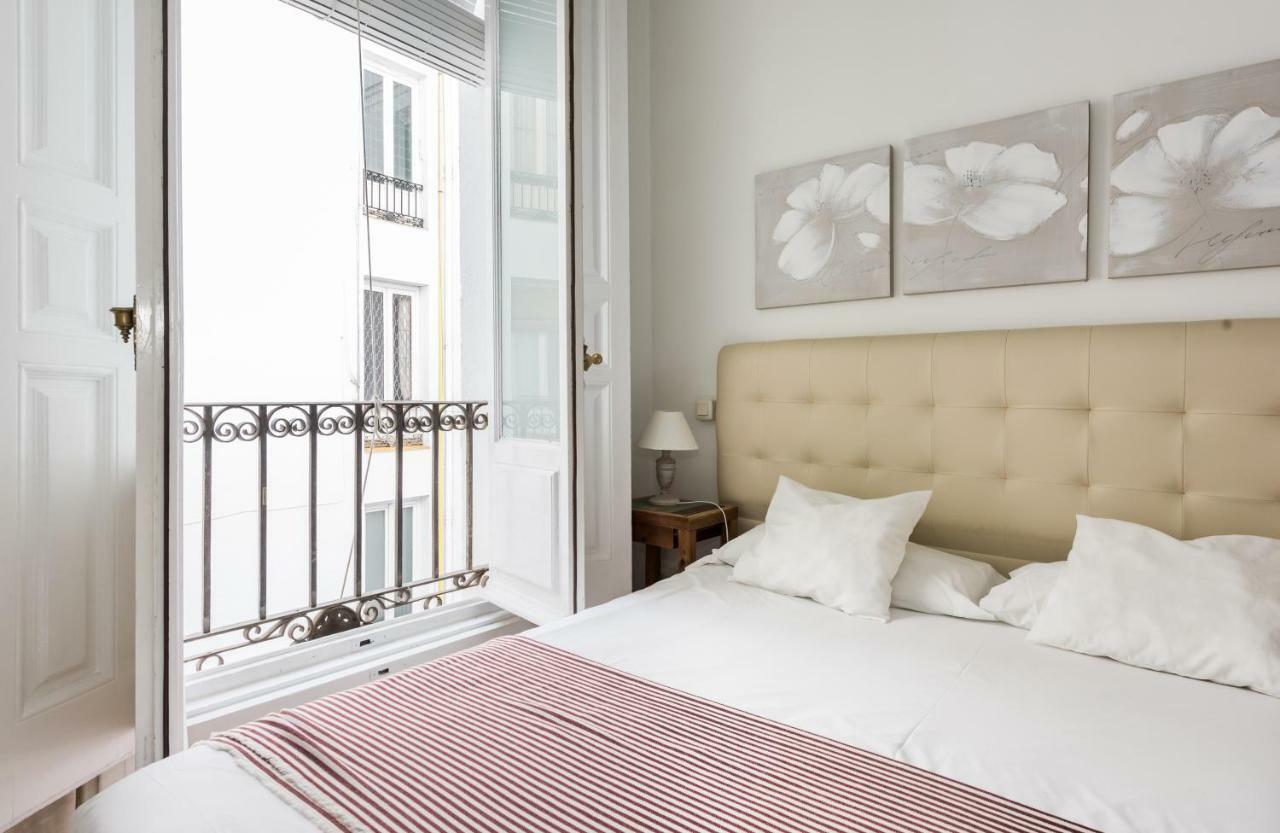 Apartamentos Alcala มาดริด ภายนอก รูปภาพ