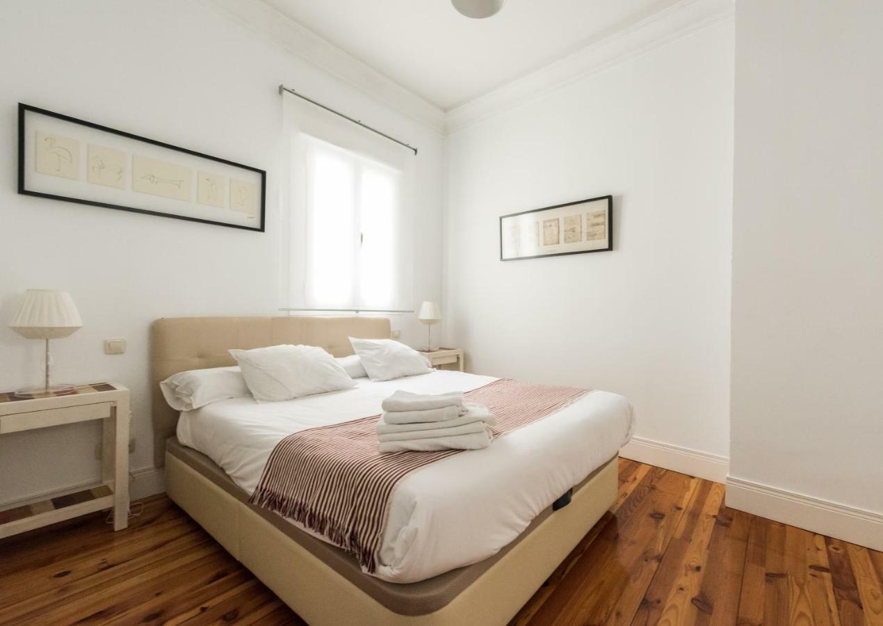 Apartamentos Alcala มาดริด ภายนอก รูปภาพ