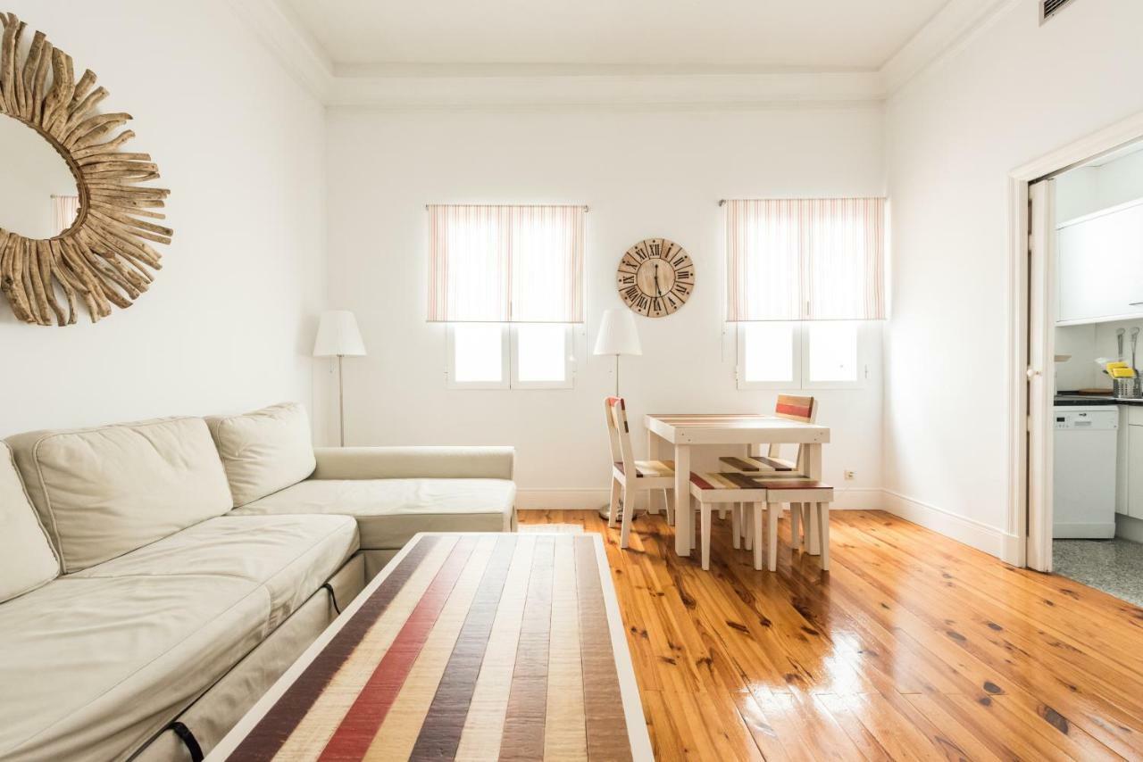Apartamentos Alcala มาดริด ภายนอก รูปภาพ